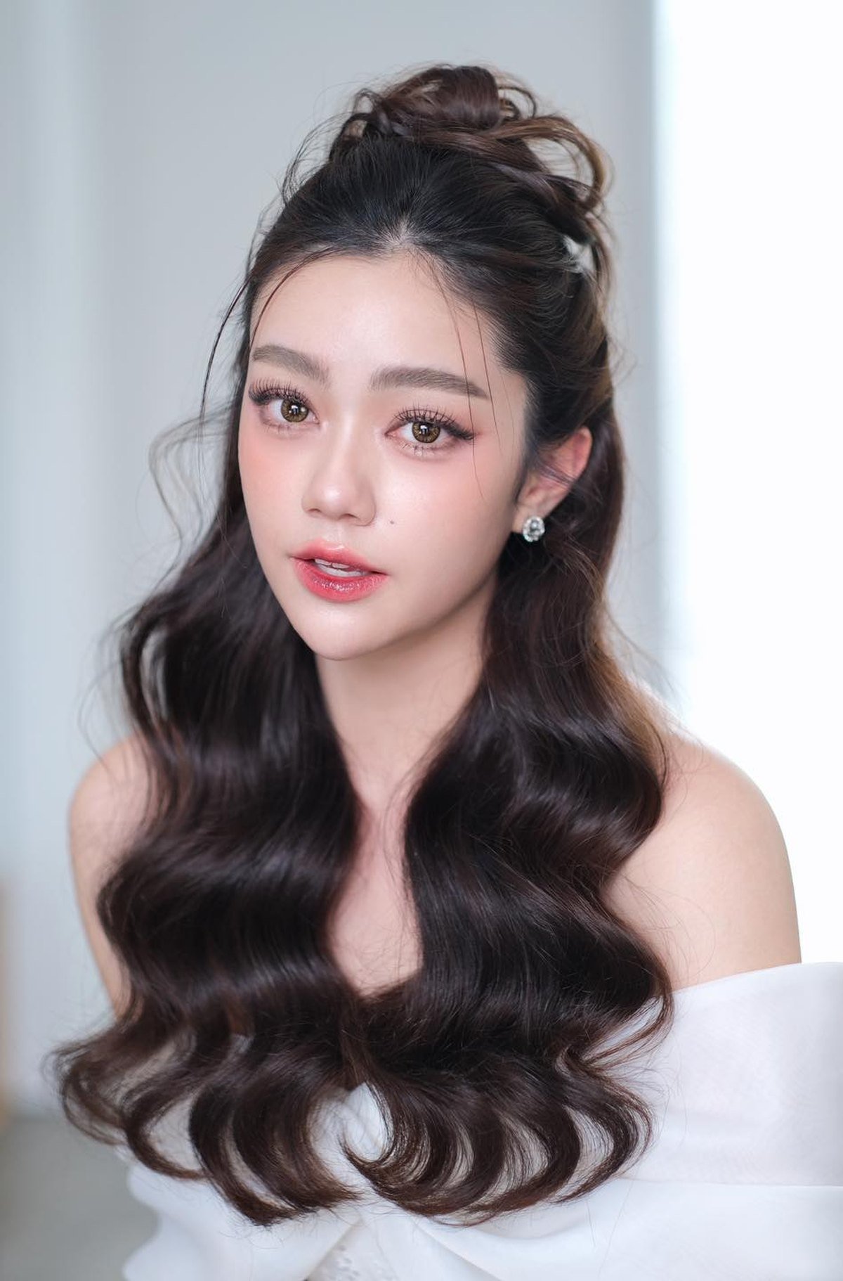 The heat factor — what actually holds all day