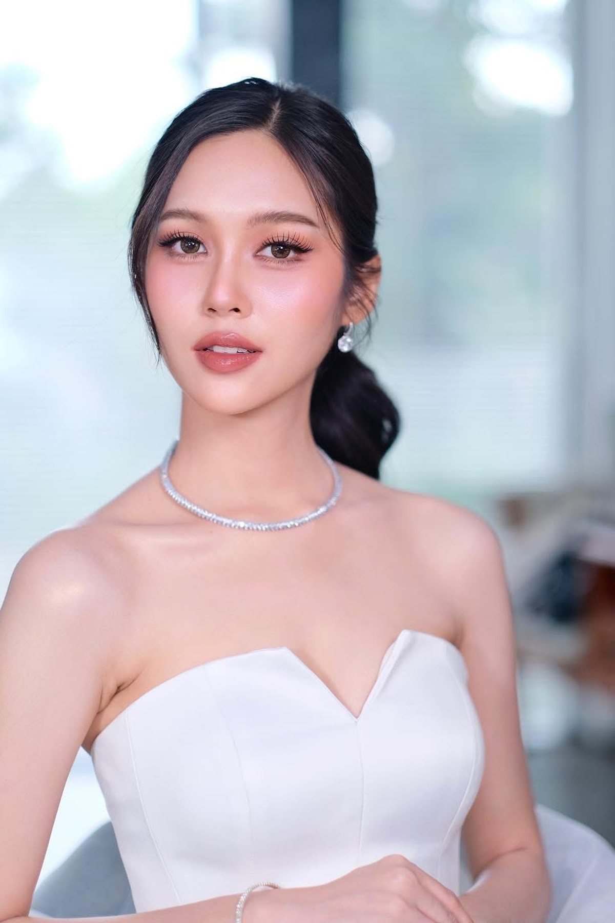 Thai bridal makeup Bangkok — Make Up Is My Buddy